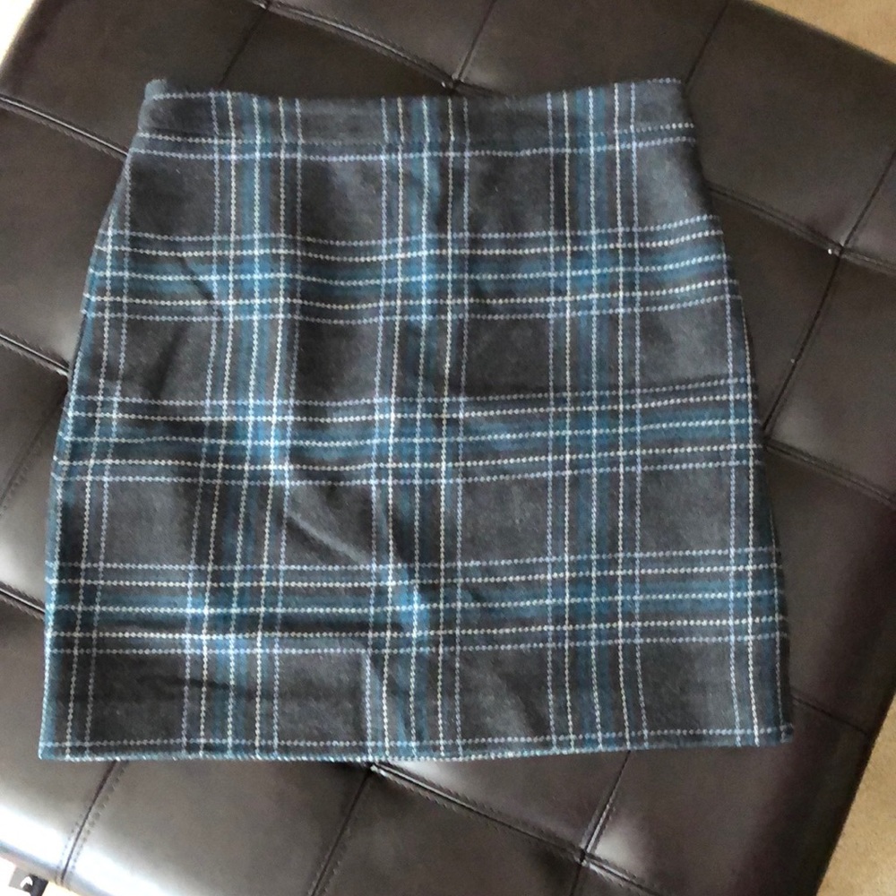 Skirt, 18” Loft brand size 4